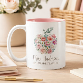 Taza Bicolor Nombre de maestro personalizado y manzana floral d