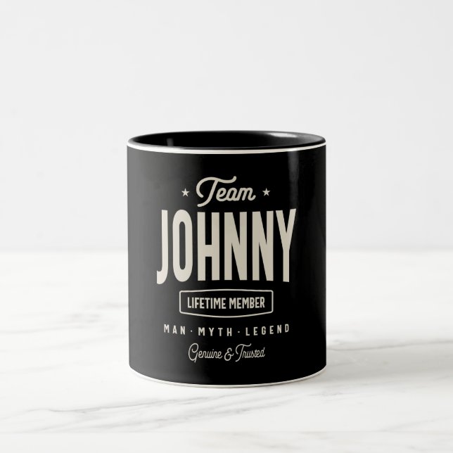 Taza Bicolor Nombre personalizado del miembro del equipo Johnny (Centro)