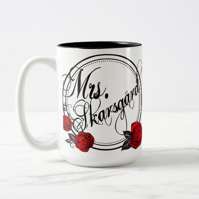 Taza Bicolor Nueva señora Skarsgard Mug (Izquierda)