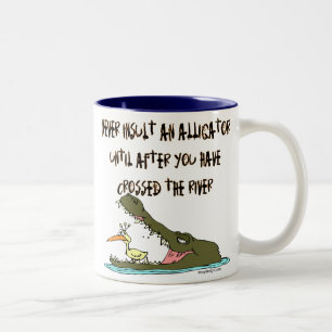 Taza Bicolor Nunca insulte un cocodrilo