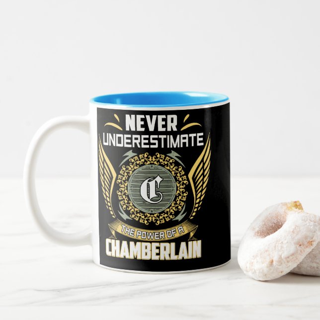 Taza Bicolor Nunca Subestimes El Poder De Un Chamberlain (Con donut)