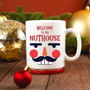 Taza Bicolor Nuthouse Funny Navidades Holiday Stocking Stuffer