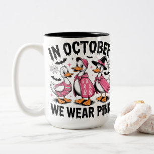 Taza Bicolor Octubre Patos de Halloween Nos Vestimos de Rosa