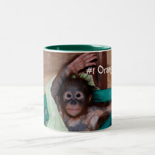 Taza Bicolor Onda linda del orangután del bebé hola