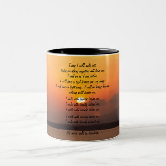 Taza Bicolor Oración Navajo En Belleza Camino Mug