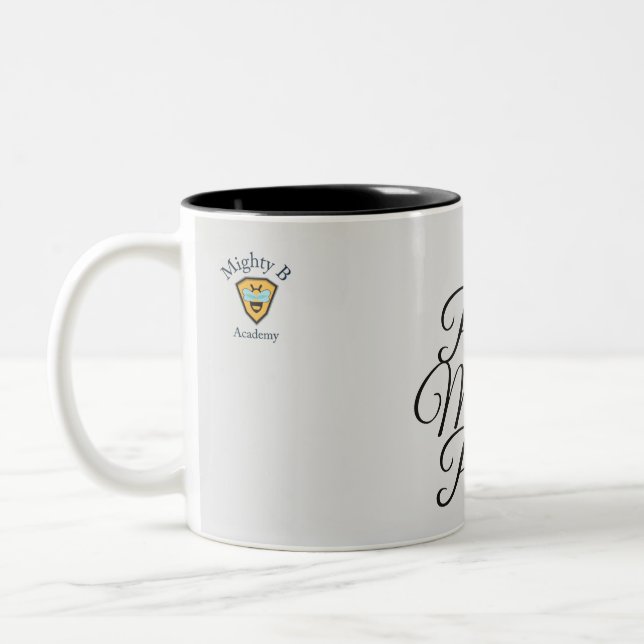 Taza Bicolor Orgullo MBA Parent Mug (Izquierda)