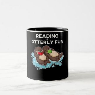Taza Bicolor Otter Gift | Gusano de libros de Otter marino leye