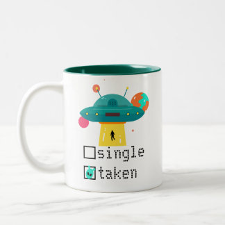 Taza Bicolor OVNI de San Valentín personalizado