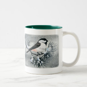 Taza Bicolor Pájaro capsulado negro del Chickadee ambos lados
