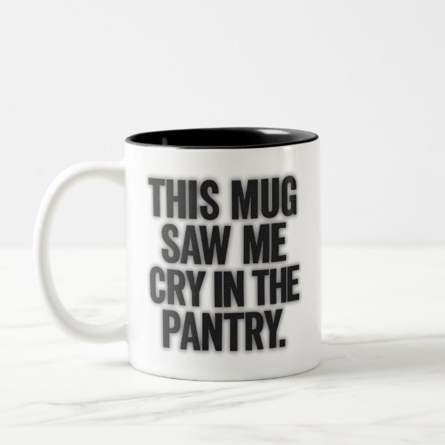 Taza Bicolor Pantry Cry Club Mug (Izquierda)