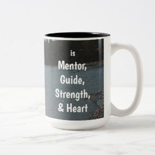 Taza Bicolor Papá es mentor, guía, fuerza y corazón