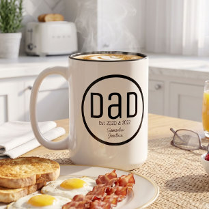 Taza Bicolor Papá moderno con nombres sencillos de los niños