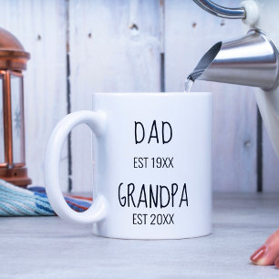 Taza Bicolor Papá y el nuevo abuelo EST 20XX Mug