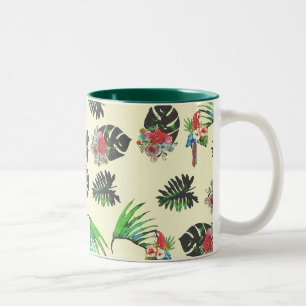 Taza Bicolor Parrots tropicales y patrón acuarela floral