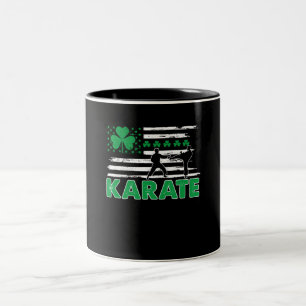 Taza Bicolor Patada en el karate de artes marciales de Guay