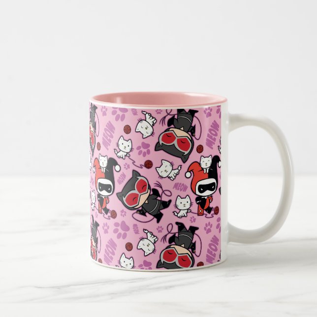 Taza Bicolor Patrón Chibi Catwoman, Harley Quinn y & Kittens (Derecha)