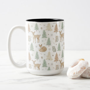 Taza Bicolor Patrón continuo de animales del bosque invernal