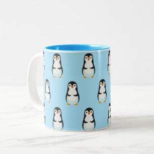 Taza Bicolor Patrón de pingüino en blanco y negro sobre azul cl