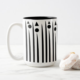 Taza Bicolor Patrón de rayas de círculo triángulo en blanco y n