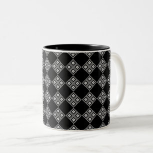 Taza Bicolor Patrón estonio de punto blanco y negro