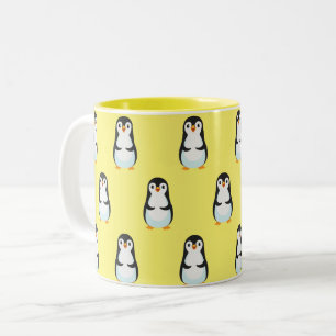 Taza Bicolor Patrón pingüino blanco y negro sobre amarillo clar