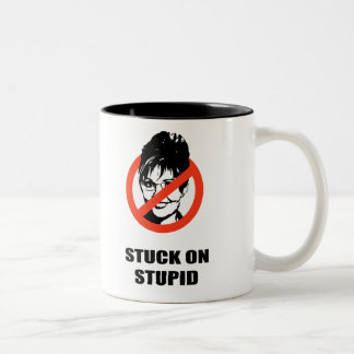 Taza Bicolor Pegado en estúpido