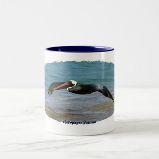 Taza Bicolor Pelícano de las Islas Galápagos