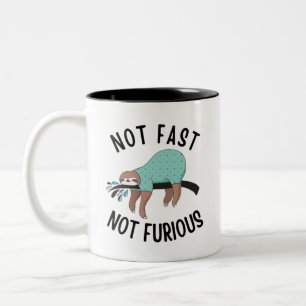 Taza Bicolor Perezoso No Rápido No Furioso