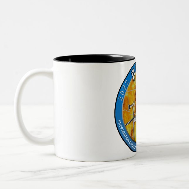 Taza Bicolor PERiLS Mug (Izquierda)