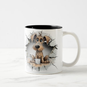 Taza Bicolor perro en una pared agrietada