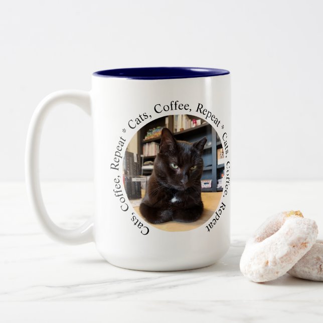 Taza Bicolor Personalized Coffee Cat Mug (Con donut)