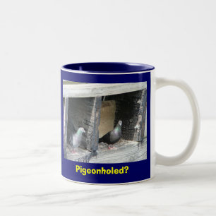 Taza Bicolor ¿Pigeonholed?