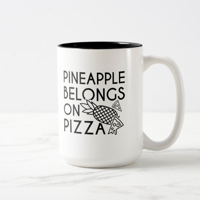 Taza Bicolor Piña Pertenece A La Pizza (Derecha)