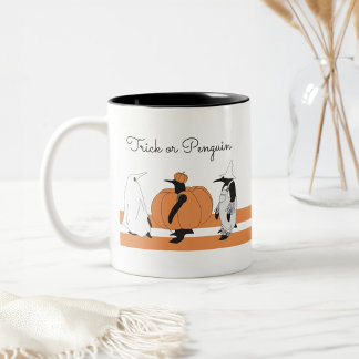 Taza Bicolor Pingüino de calabaza personalizado Divertido Hallo