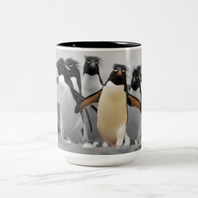 Taza Bicolor Pingüinos de Rockhopper (Centro)