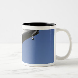 Taza Bicolor Pista inminente 33 2 de la Atlántida del