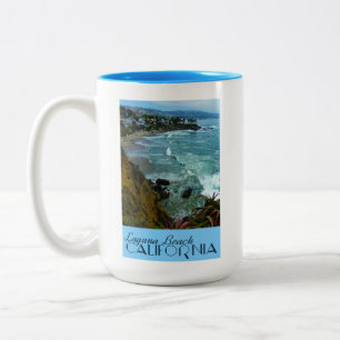 Taza Bicolor Poster de Viajes de Vintage de Laguna Beach Califo