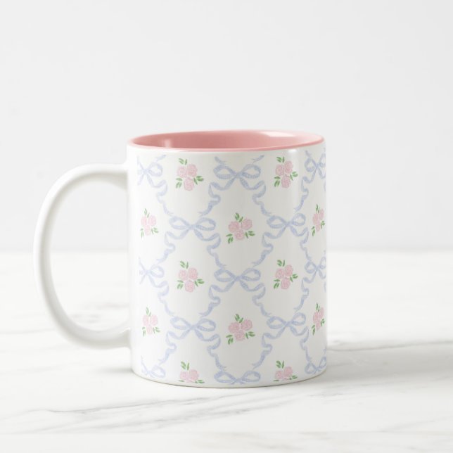 Taza Bicolor Preppy Grandmillennial Coquette Preppy Floral (Izquierda)