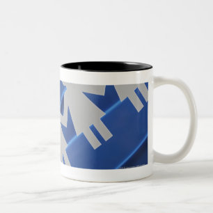 Taza Bicolor Primer de las muñecas de cadena de papel
