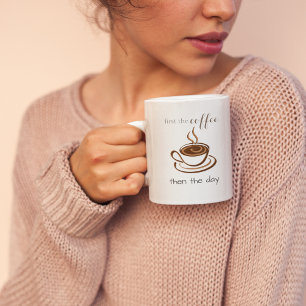 Taza Bicolor Primero el café y después el día personalizado