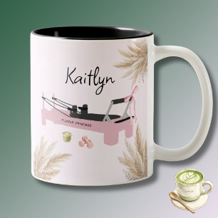 Taza Bicolor Princesa de Pilates Rosa Reformer & Matcha 
