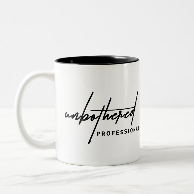 Taza Bicolor Profesionalmente sin molestias" (Izquierda)