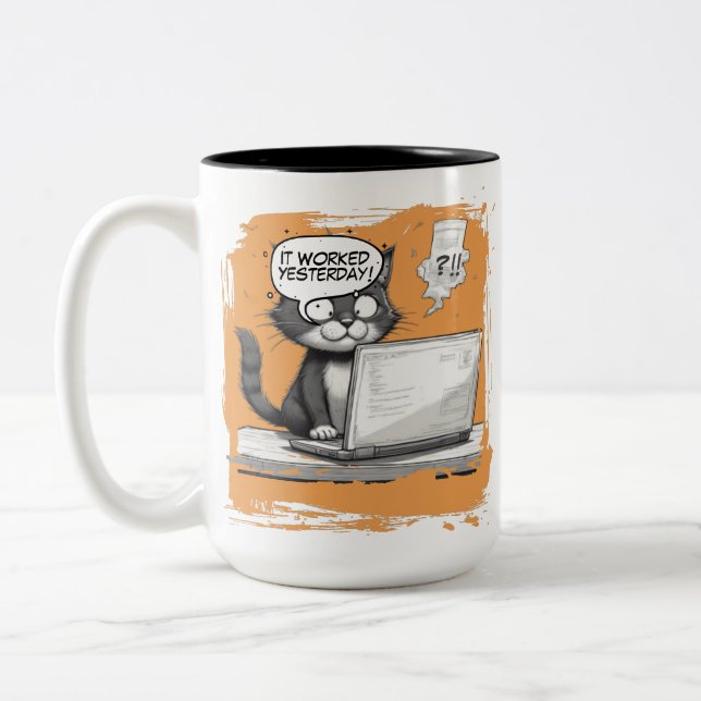Taza Bicolor Programmer Cat Humour Debugging is Catastrophic (Izquierda)