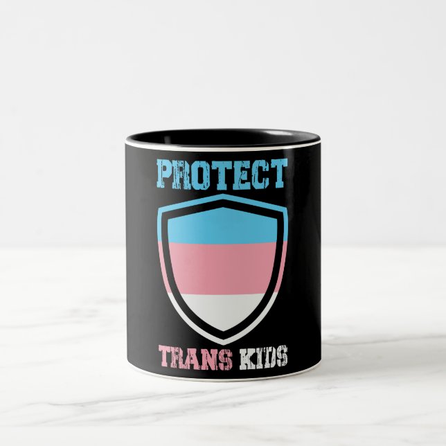 Taza Bicolor Proteger a los niños transexuales (Centro)