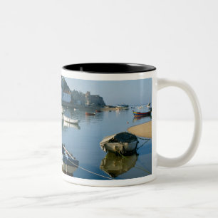 Taza Bicolor Pueblo de pescadores de Ferragudo, Algarve, Portug