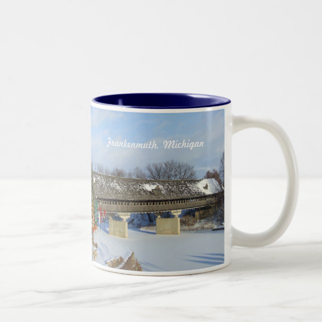 Taza Bicolor Puente cubierto de Frankenmuth Michigan (Derecha)