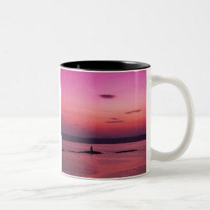 Taza Bicolor Puesta de sol sobre la isla de Skye, desde Mallaig
