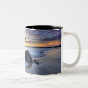Taza Bicolor Puesta del sol en la playa de Kedonganan