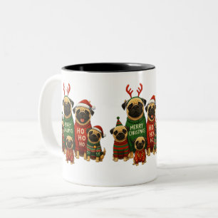 Taza Bicolor 🎄 Pug de Navidad lindos en suéteres festivos 