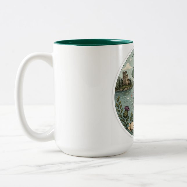Taza Bicolor Quédate Curioso Acogedor Críptido Nessie Monstruo  (Izquierda)